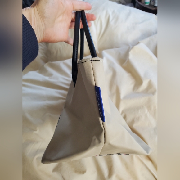 Burberry blue label tote - Picture 4 of 5